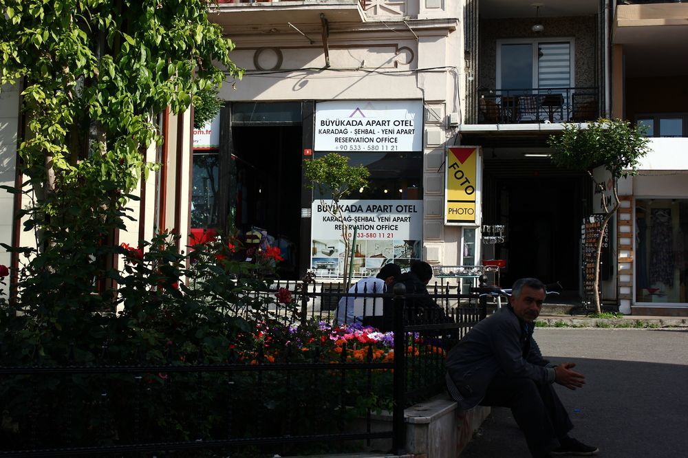 Bueyuekada Apart Hotel - Yeni Apart Adalar Bagian luar foto